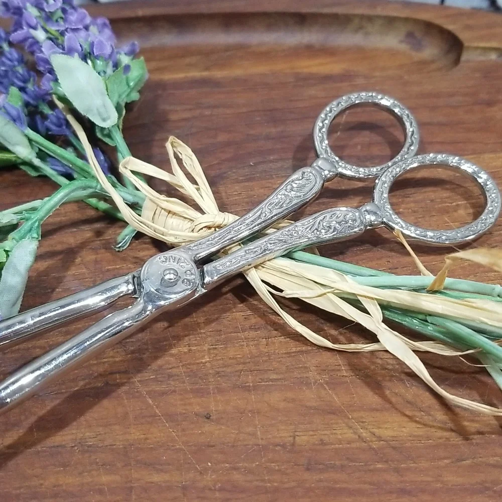 Vintage  EP Zinc Silver Plated Pastry Tongs